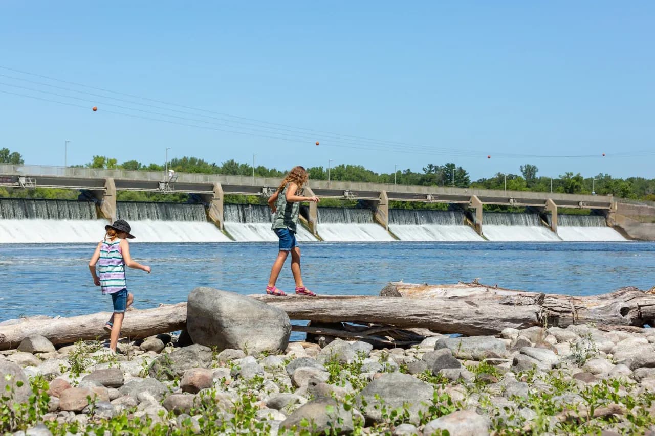 Coon Rapids Dam