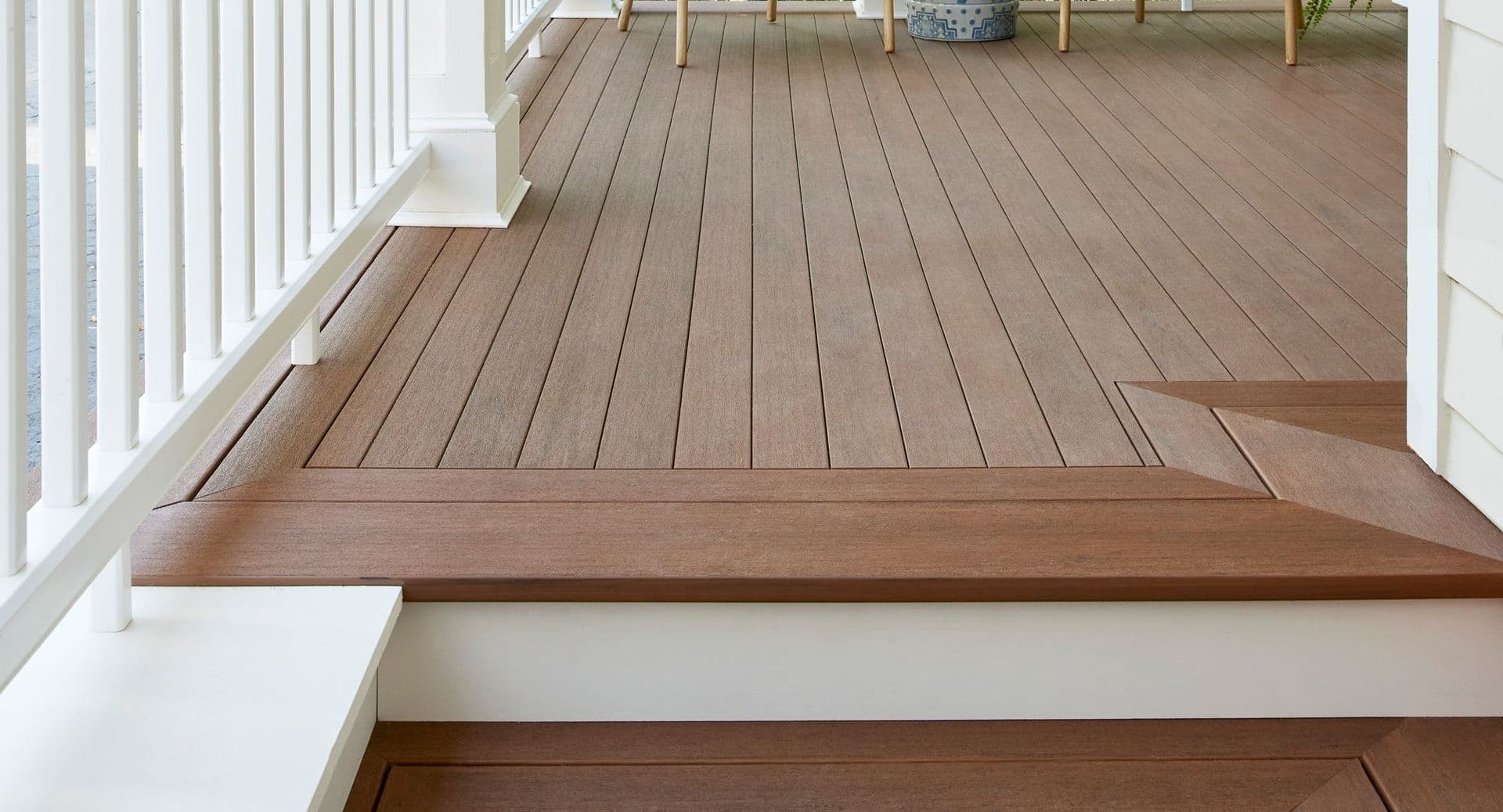 TimberTech Magogany Vintage Different Width Boards